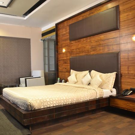 Sea Rock Inn Даман Экстерьер фото
